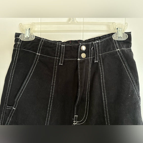 Urban Outfitters BDG Black Cargo Jean with White Stitching - Picture 7 of 10